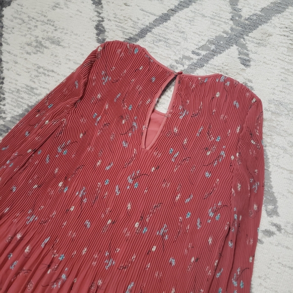 NWT Wilfred Pleated Dress - Picture 6 of 6